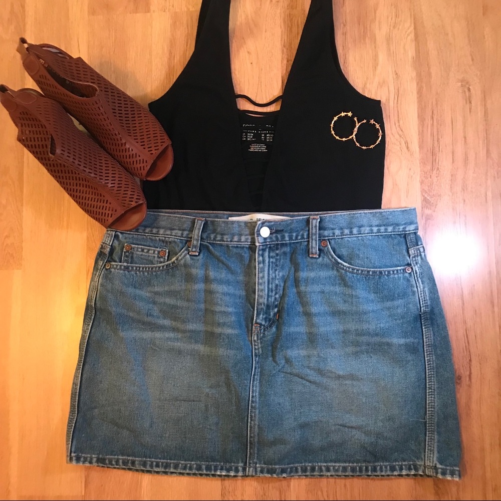 Vintage Gap jean mini skirt